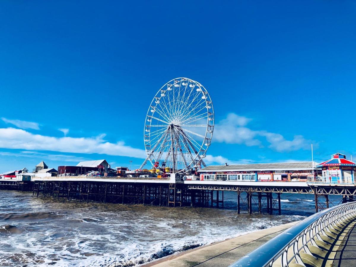 Mayfair Suite Sasco Apartments Blackpool Extérieur photo